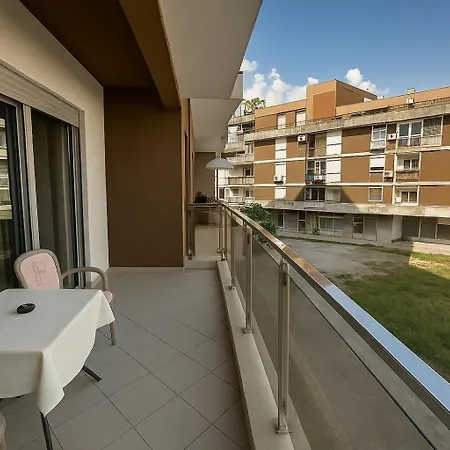 Adelisa Comfort - Near Slovenska Appartement Budva