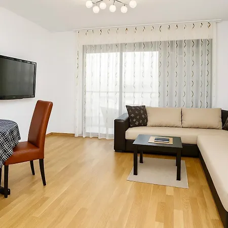 Daire Adelisa Comfort Apartments - Near Slovenska Beach Budva Budva